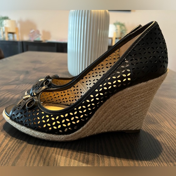 Michael Kors Olivia Wedge Espadrille Sandles - Picture 4 of 8